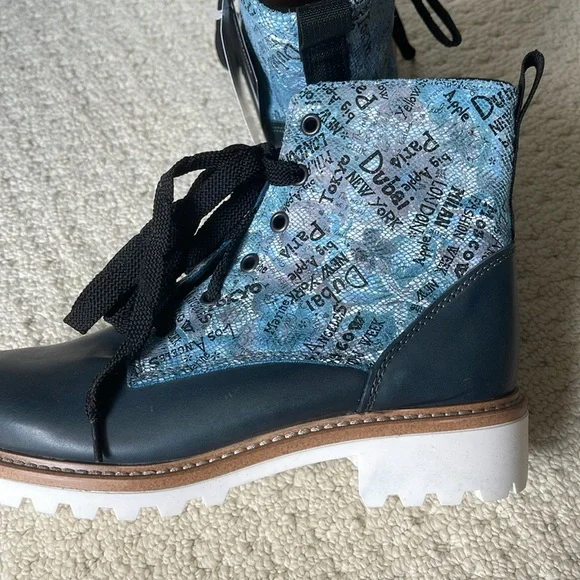 Martino NIB Women’s Nina Blue City Handmade Leather Boots Size 8 NEW - Picture 8 of 15